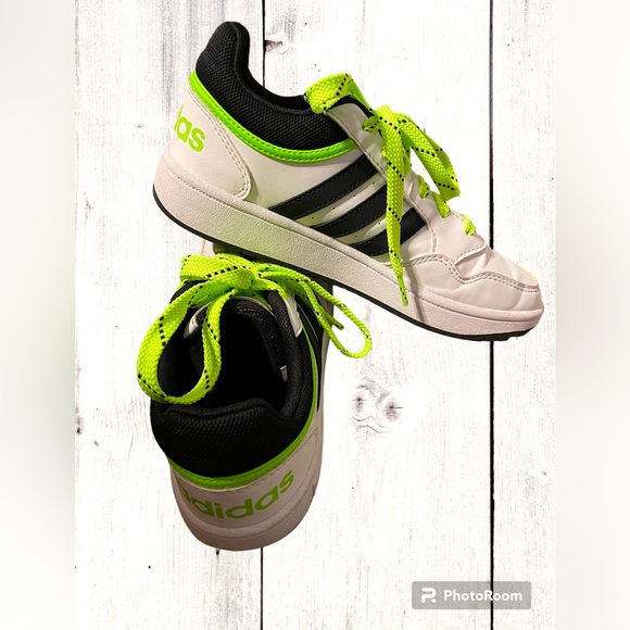 adidas Shoes Adidaswomens Hoop Low Top Lifestyle Shoes Sneakers